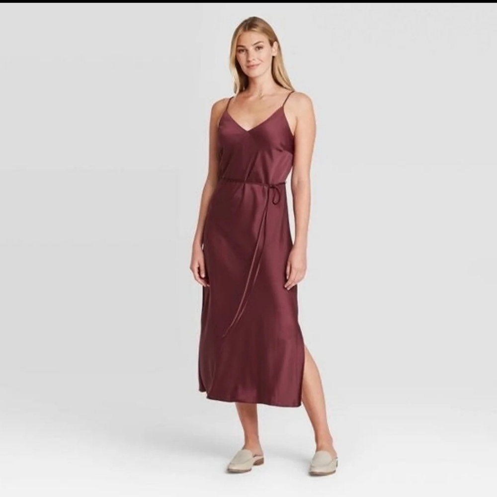 COPY - Silky maroon midi dress